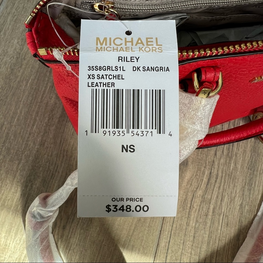 Michael Kors Riley Small Leather Satchel - Picture 9 of 9